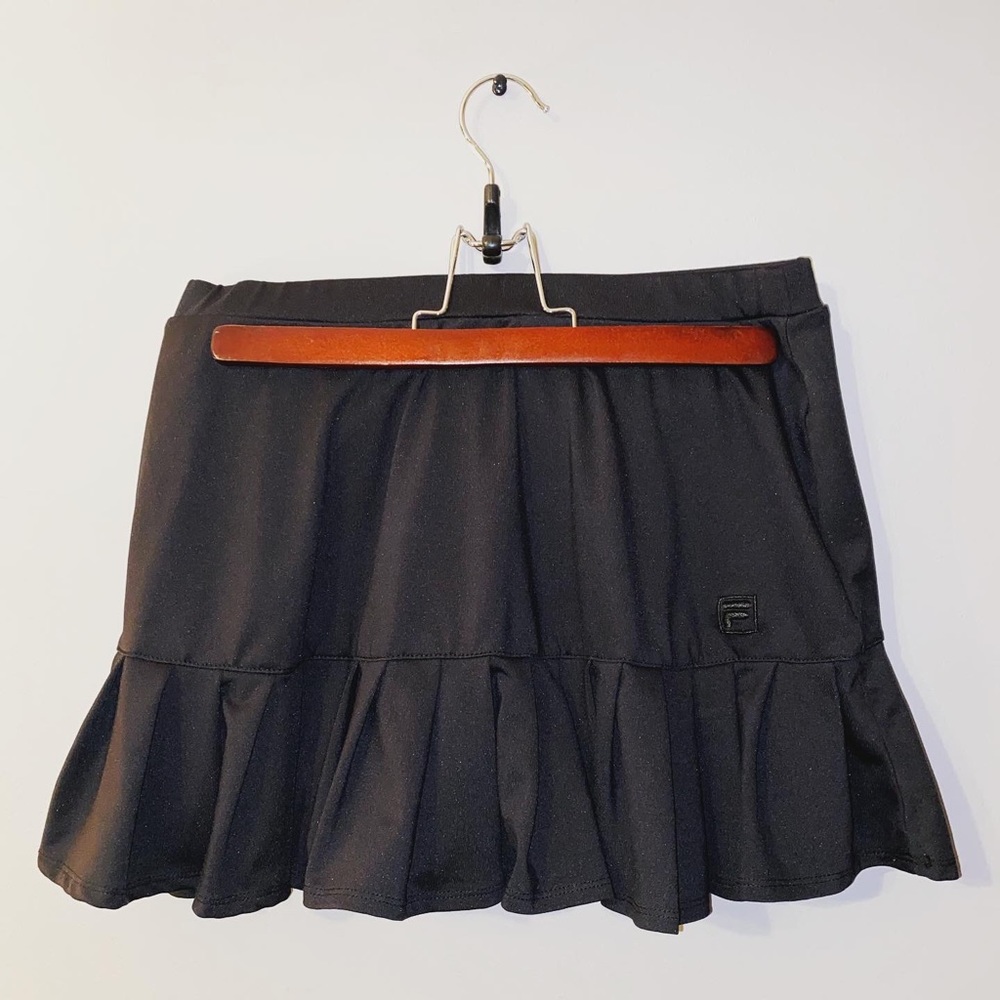Fila tennis skirt. Size medium.